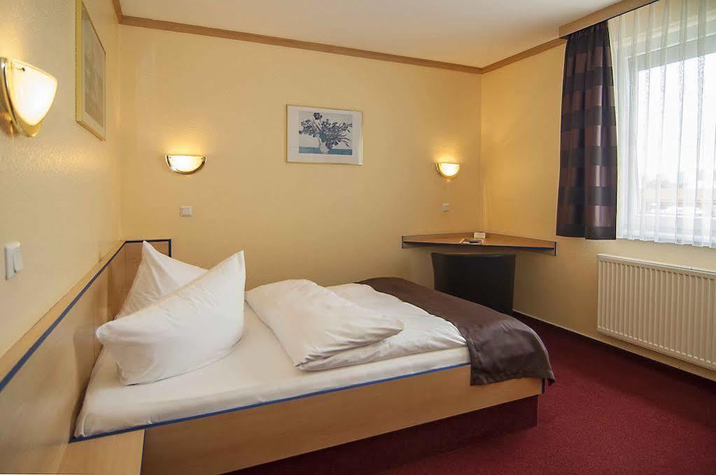 Hotel Sleep & Go Bad Hersfeld Zewnętrze zdjęcie